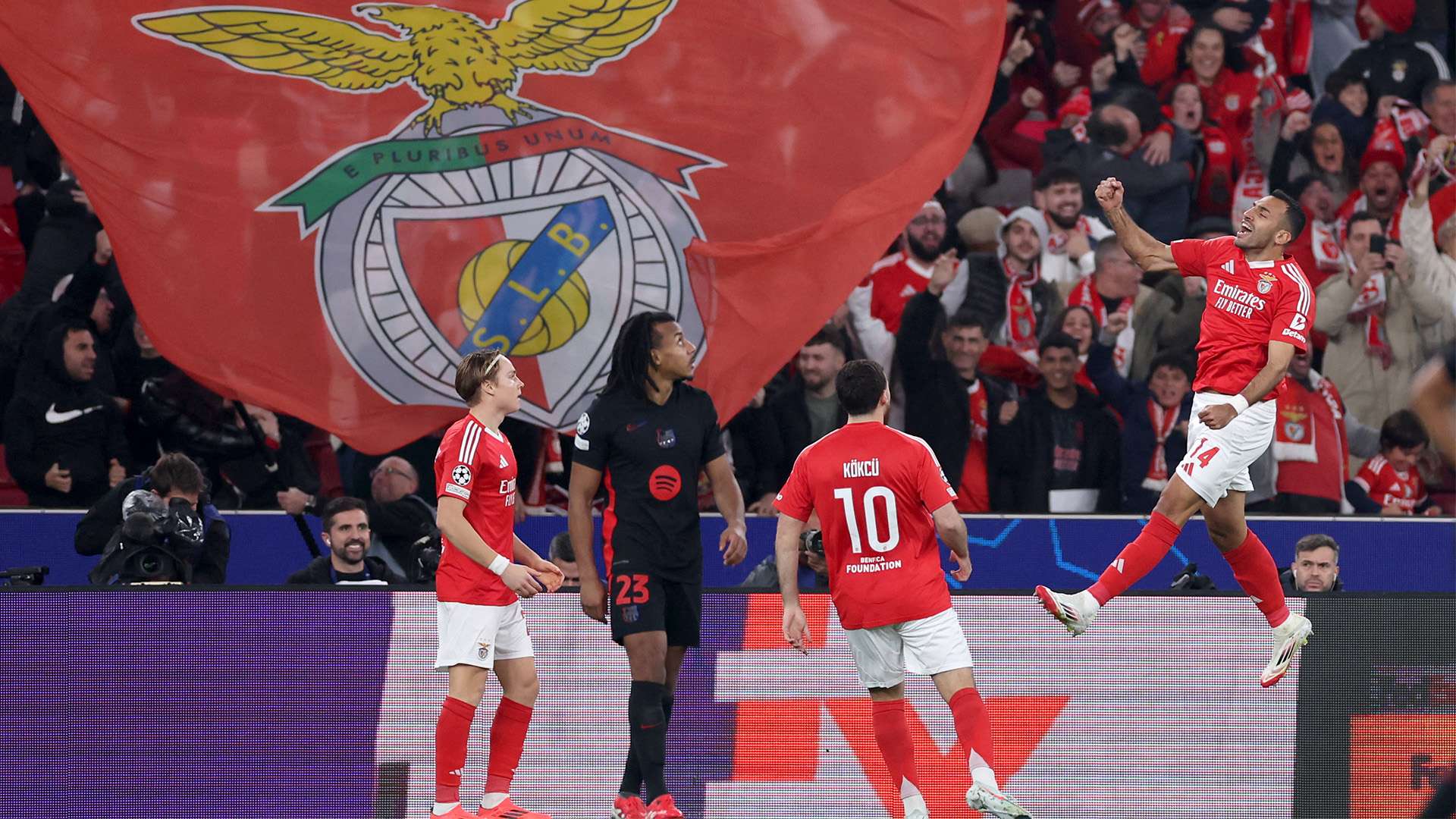 胜负难分 胜负难分